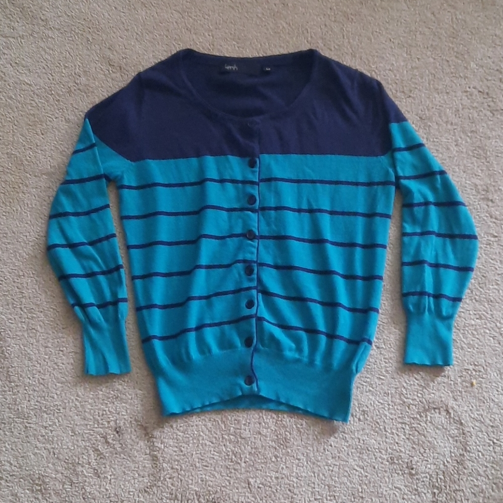 Cardigan‎